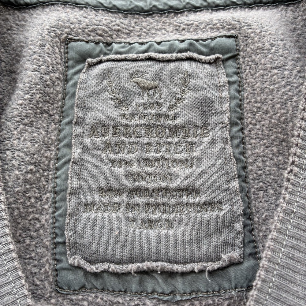 Abercrombie Kids Large Pullover Moose Logo Button Neck Sweatshirt Purple Y2K - Picture 3 of 4